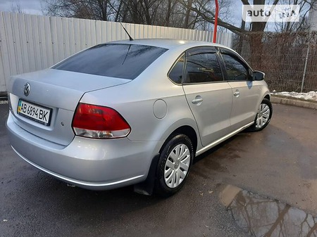 Volkswagen Polo 2011  випуску Вінниця з двигуном 0 л  седан  за 6400 долл. 
