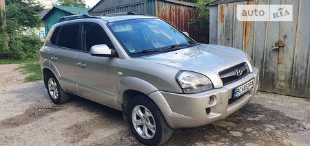 Hyundai Tucson 2008  випуску Львів з двигуном 2.7 л  позашляховик автомат за 6950 долл. 