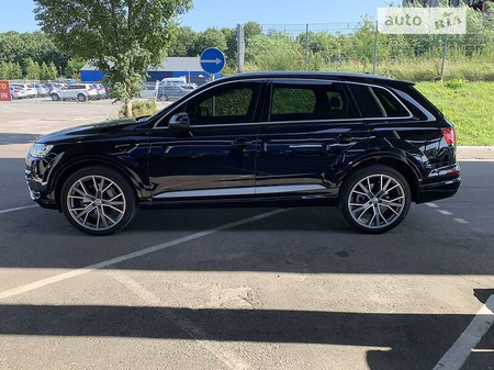 Audi Q7 2019  випуску Львів з двигуном 2 л бензин позашляховик автомат за 35900 долл. 