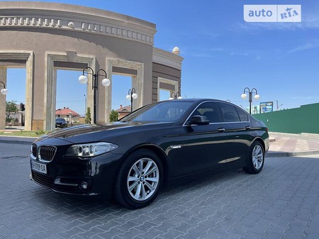 BMW 520 2016  випуску Одеса з двигуном 2 л бензин седан автомат за 23000 долл. 
