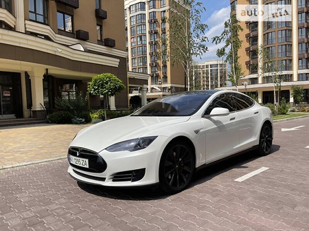 Tesla S 2012  випуску Київ з двигуном 0 л електро седан автомат за 29000 долл. 