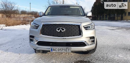 Infiniti QX80 2019  випуску Луцьк з двигуном 5.6 л бензин позашляховик автомат за 49900 долл. 