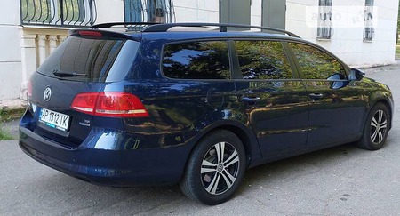 Volkswagen Passat 2012  випуску Запоріжжя з двигуном 1.6 л дизель універсал механіка за 8700 долл. 