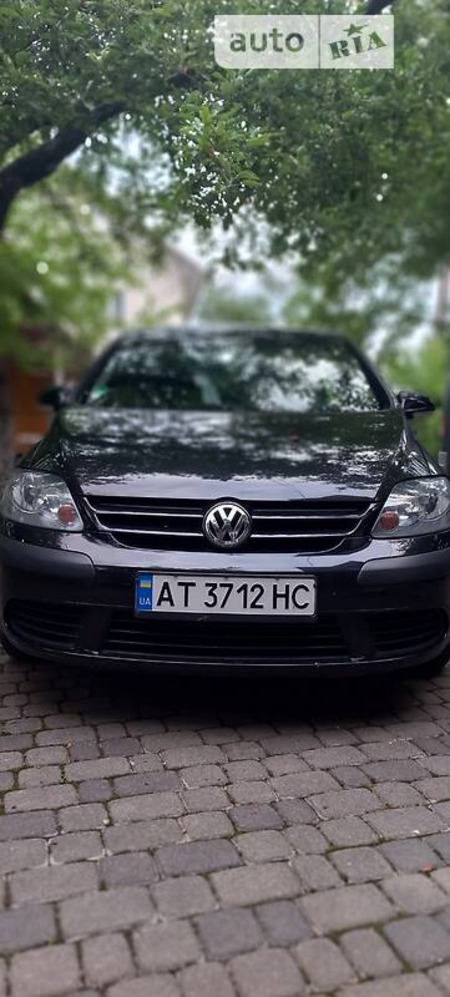 Volkswagen Golf Plus 2006  випуску Івано-Франківськ з двигуном 1.6 л бензин хэтчбек механіка за 6300 долл. 
