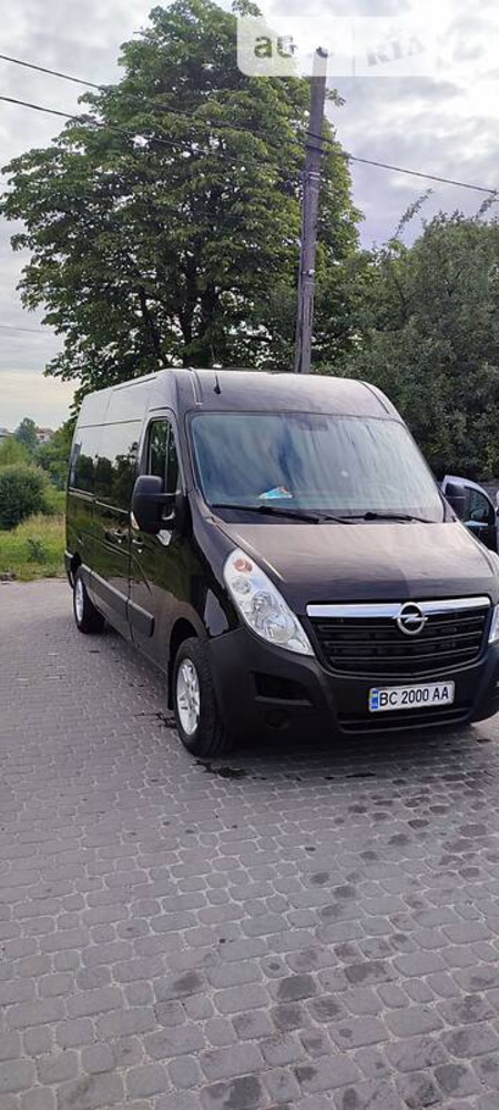 Opel Movano 2018  випуску Львів з двигуном 2.3 л дизель універсал автомат за 19000 долл. 