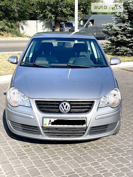 Volkswagen Polo 2008  випуску Дніпро з двигуном 1.4 л бензин хэтчбек автомат за 6200 долл. 