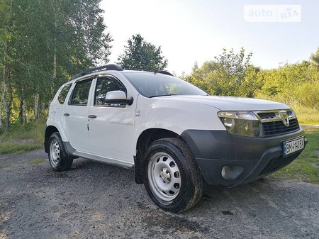 Dacia Duster 2011  випуску Суми з двигуном 1.6 л бензин позашляховик механіка за 9199 долл. 
