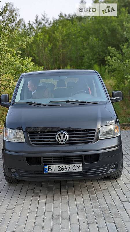 Volkswagen Transporter 2007  випуску Львів з двигуном 1.9 л дизель мінівен  за 8300 долл. 