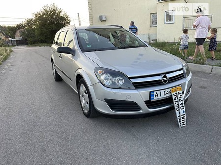 Opel Astra 2007  выпуска Киев с двигателем 1.9 л дизель универсал механика за 5450 долл. 