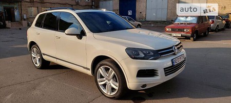 Volkswagen Touareg 2011  випуску Київ з двигуном 3.6 л бензин позашляховик автомат за 21800 долл. 