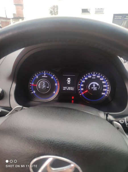 Hyundai i40 2012  випуску Київ з двигуном 1.7 л дизель універсал автомат за 9999 долл. 