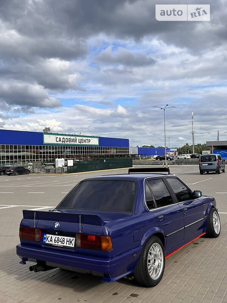 BMW 316 1986  випуску Суми з двигуном 1.8 л бензин седан механіка за 6000 долл. 