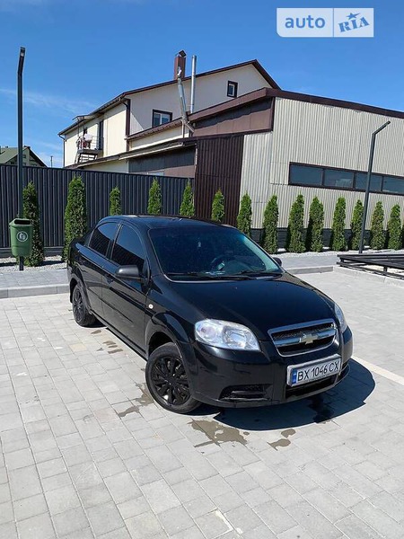 Chevrolet Aveo 2007  випуску Хмельницький з двигуном 1.5 л бензин седан механіка за 3900 долл. 