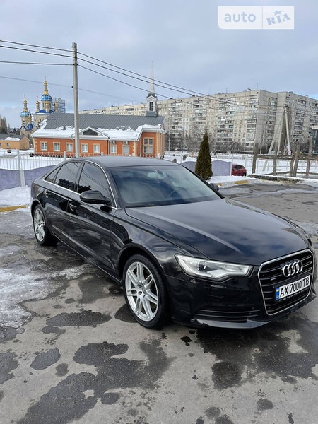 Audi A6 Limousine 2011  випуску Хмельницький з двигуном 3 л бензин седан автомат за 16500 долл. 