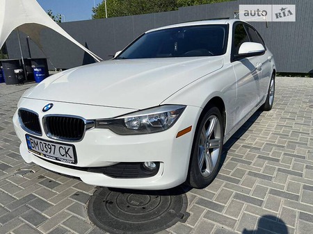 BMW 320 2013  випуску Полтава з двигуном 2 л бензин седан автомат за 10900 долл. 