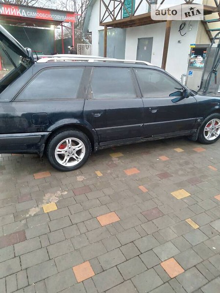 Audi 100 1992  випуску Хмельницький з двигуном 0 л  універсал  за 2300 долл. 