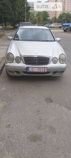 Mercedes-Benz E 320 1999 Львів 3.2 л  універсал автомат к.п.