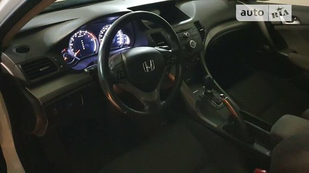Honda Accord 2010  випуску Київ з двигуном 2 л бензин седан автомат за 12500 долл. 