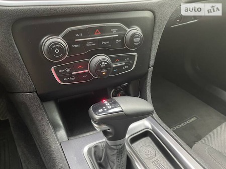 Dodge Charger 2017  випуску Вінниця з двигуном 6.4 л бензин седан автомат за 40800 долл. 