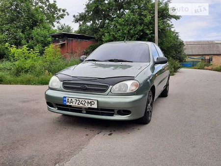 Daewoo Lanos 2010  випуску Черкаси з двигуном 1.6 л  седан механіка за 2800 долл. 