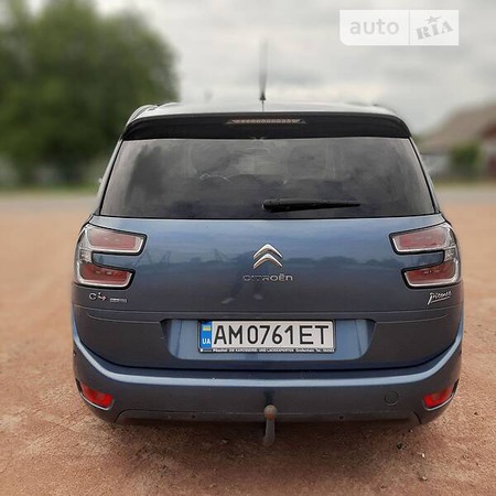 Citroen C4 Picasso 2015  випуску Житомир з двигуном 1.6 л дизель мінівен механіка за 15000 долл. 