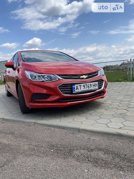 Chevrolet Cruze 2017  випуску Івано-Франківськ з двигуном 1.4 л бензин седан автомат за 9900 долл. 