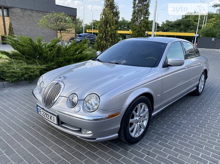 Jaguar S-Type 2000  випуску Дніпро з двигуном 3 л бензин седан автомат за 5300 долл. 