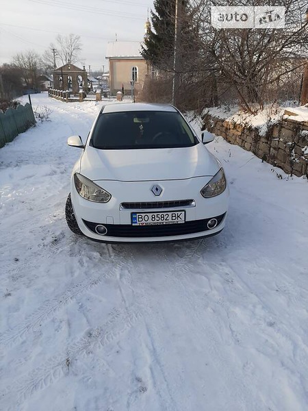 Renault Fluence 2012  випуску Тернопіль з двигуном 0 л дизель седан механіка за 6800 долл. 