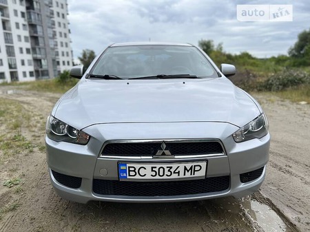 Mitsubishi Lancer 2013  випуску Львів з двигуном 2 л бензин хэтчбек автомат за 7700 долл. 