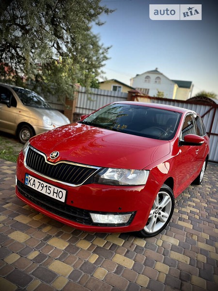 Skoda Spaceback 2015  випуску Київ з двигуном 1.2 л  хэтчбек механіка за 7300 долл. 