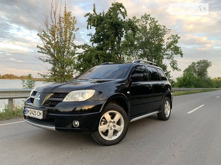 Mitsubishi Outlander 2007  випуску Суми з двигуном 2 л  позашляховик механіка за 7700 долл. 