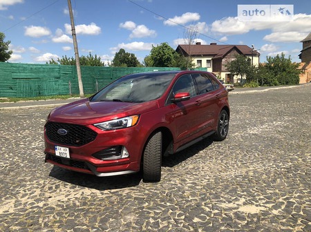 Ford Edge 2018  випуску Луцьк з двигуном 2.7 л бензин позашляховик автомат за 33000 долл. 