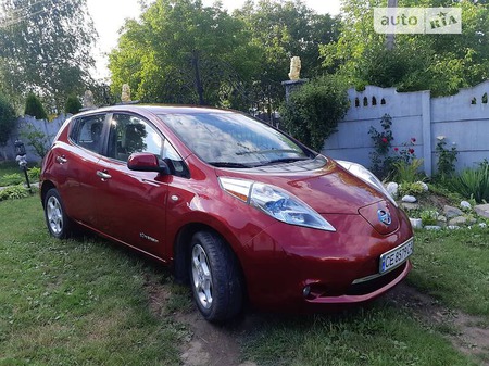 Nissan Leaf 2012  випуску Чернівці з двигуном 0 л електро хэтчбек автомат за 8300 долл. 