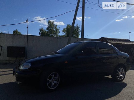 Daewoo Lanos 2008  випуску Київ з двигуном 1.4 л бензин седан механіка за 2950 долл. 