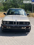 BMW 320 1984 Запоріжжя 2 л  седан 