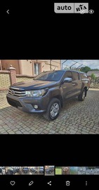 Toyota Hilux 2016 Чернівці 2.4 л  позашляховик механіка к.п.