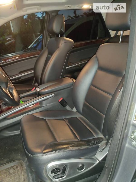 Mercedes-Benz ML 350 2011  випуску Київ з двигуном 3.5 л бензин позашляховик автомат за 17000 долл. 