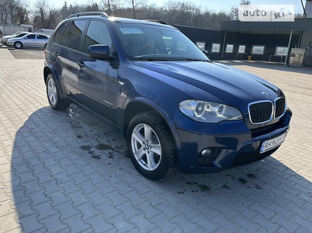 BMW X5 2012  випуску Тернопіль з двигуном 3 л дизель позашляховик автомат за 18900 долл. 