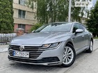 Volkswagen Arteon 2017 Львів 2 л  седан автомат к.п.