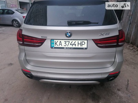 BMW X5 2015  випуску Львів з двигуном 3 л бензин позашляховик автомат за 32800 долл. 