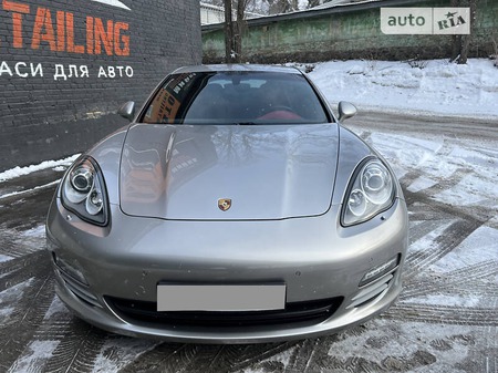 Porsche Panamera 2012  випуску Київ з двигуном 3.6 л бензин хэтчбек  за 31777 долл. 