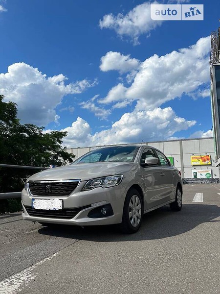 Peugeot 301 2019  випуску Київ з двигуном 1.6 л бензин седан механіка за 11000 долл. 