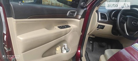 Jeep Grand Cherokee 2018  випуску Дніпро з двигуном 3.6 л бензин позашляховик автомат за 25000 долл. 