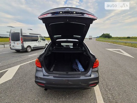 BMW 3 Series 2016  випуску Львів з двигуном 2 л дизель хэтчбек автомат за 24500 долл. 