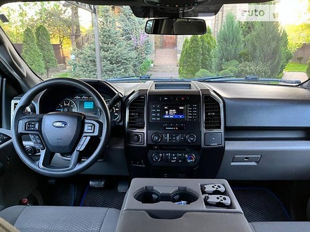 Ford F-150 2017  випуску Дніпро з двигуном 5 л бензин пікап автомат за 37000 долл. 