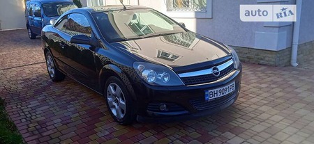 Opel Astra 2008  випуску Одеса з двигуном 0 л бензин кабріолет механіка за 5999 долл. 