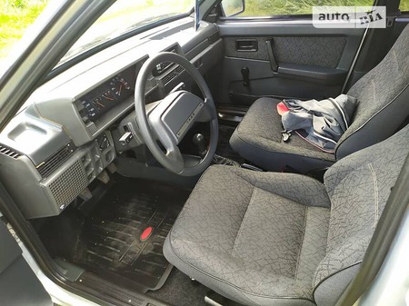 Lada 21099 2005  випуску Черкаси з двигуном 1.5 л бензин седан механіка за 2800 долл. 