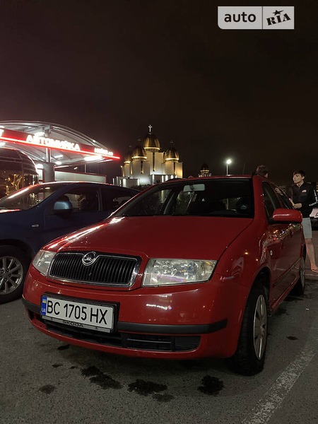 Skoda Fabia 2003  випуску Львів з двигуном 1.4 л бензин універсал автомат за 4000 долл. 