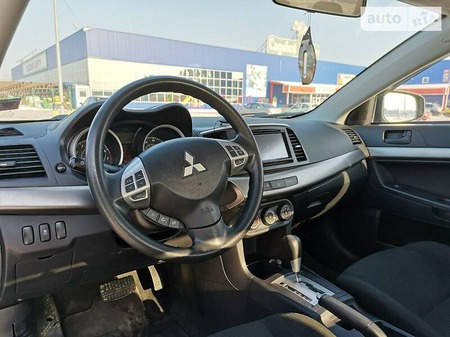Mitsubishi Lancer 2015  випуску Суми з двигуном 2 л бензин седан автомат за 8950 долл. 