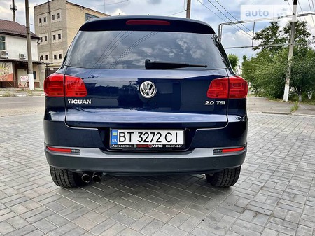 Volkswagen Tiguan 2012  випуску Херсон з двигуном 2 л бензин позашляховик автомат за 12500 долл. 